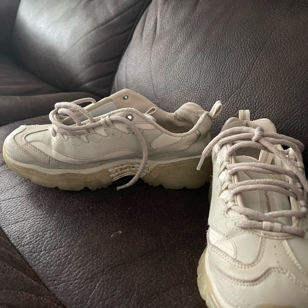 Skechers shoes for women